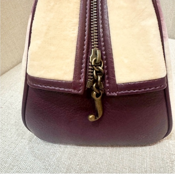 NWT Vintage Y2K Juicy Couture Bowler
Purple Cream Green Tie Dye
Splendor Louis V - Picture 6 of 16